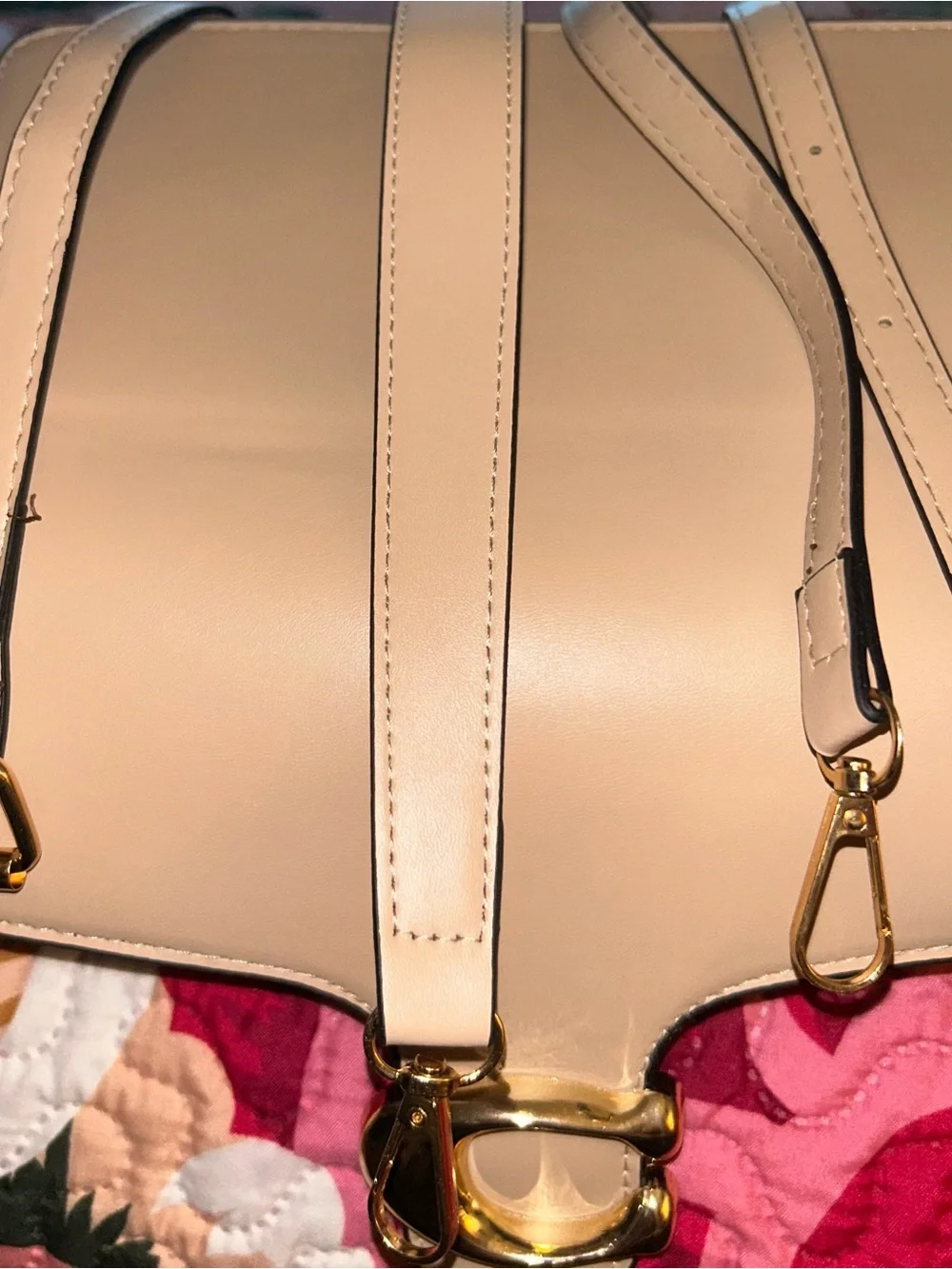 Inspired Coach Nude Leather Clasp Crossbody - Picture 5 of 6